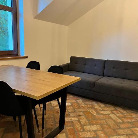 Ksiaz Wielkopolski Dwor Gogolewo Nad Warta Bed & Breakfast エクステリア 写真