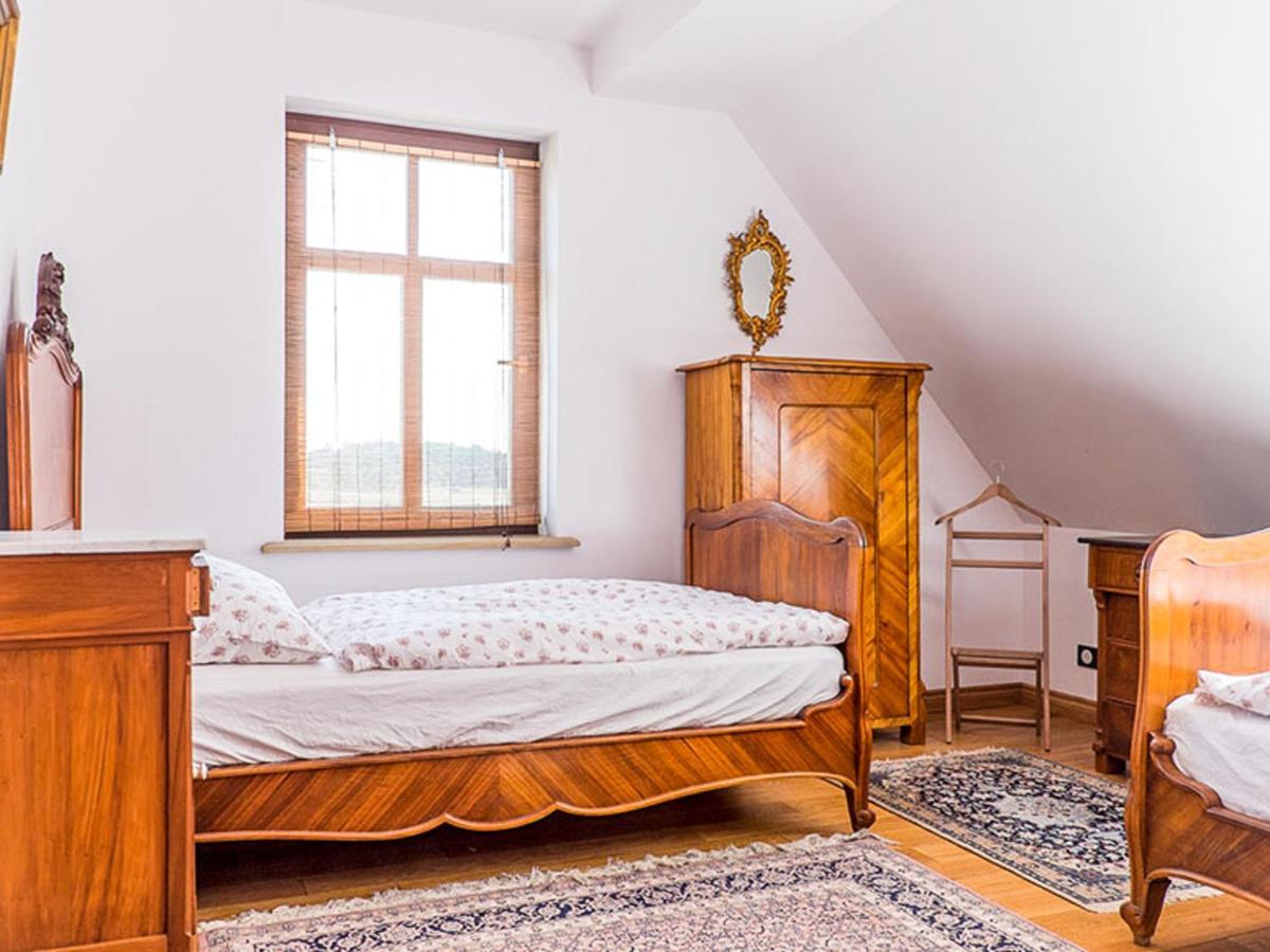 Ksiaz Wielkopolski Dwor Gogolewo Nad Warta Bed & Breakfast エクステリア 写真